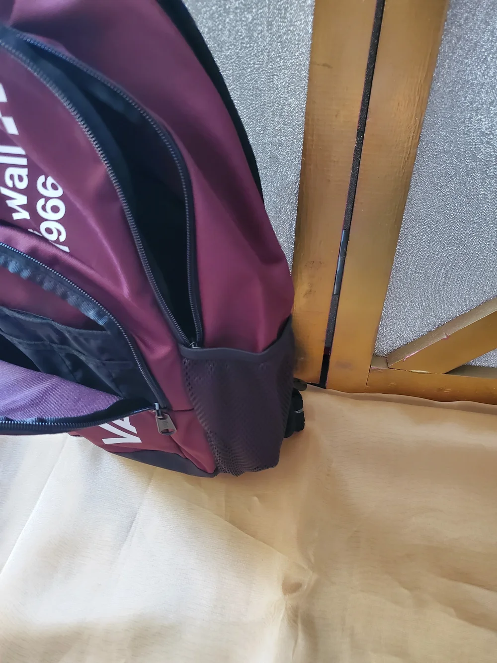 Vans maroon backpack